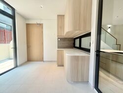 Whitley Road (D11), Semi-Detached #488904771